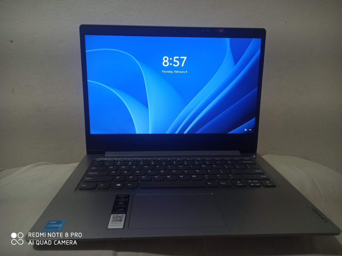 computadoras y laptops - Vendo una laptop Lenovo Ideapad 1
