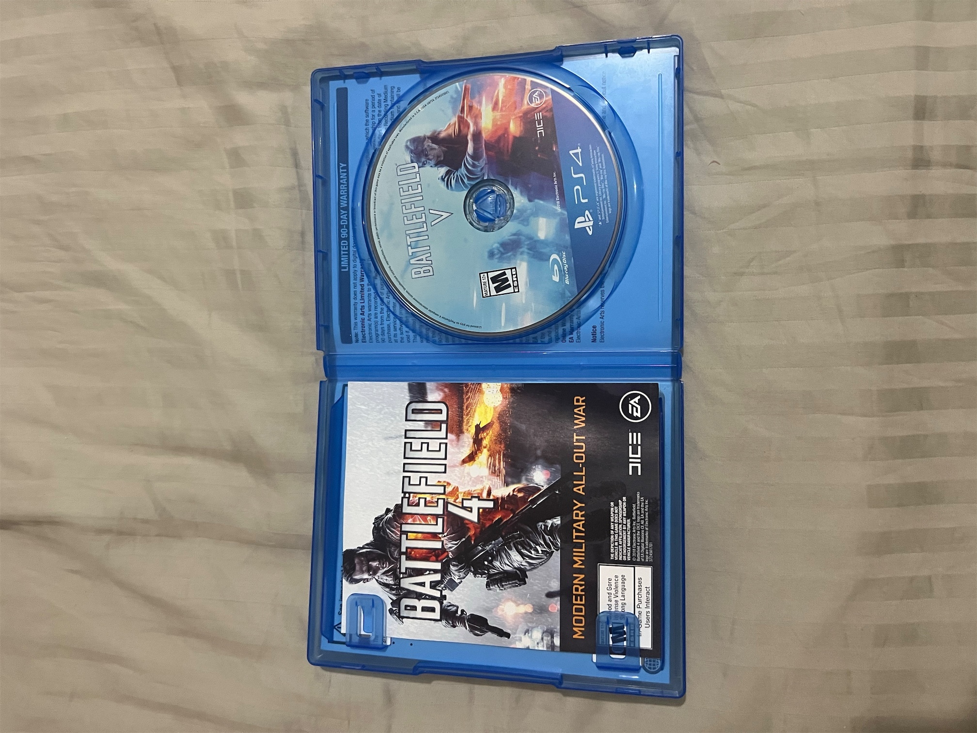 consolas y videojuegos - Battlefield V para PS4 como nueva 2