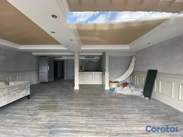 oficinas y locales comerciales - Local en primer nivel Prados  5
