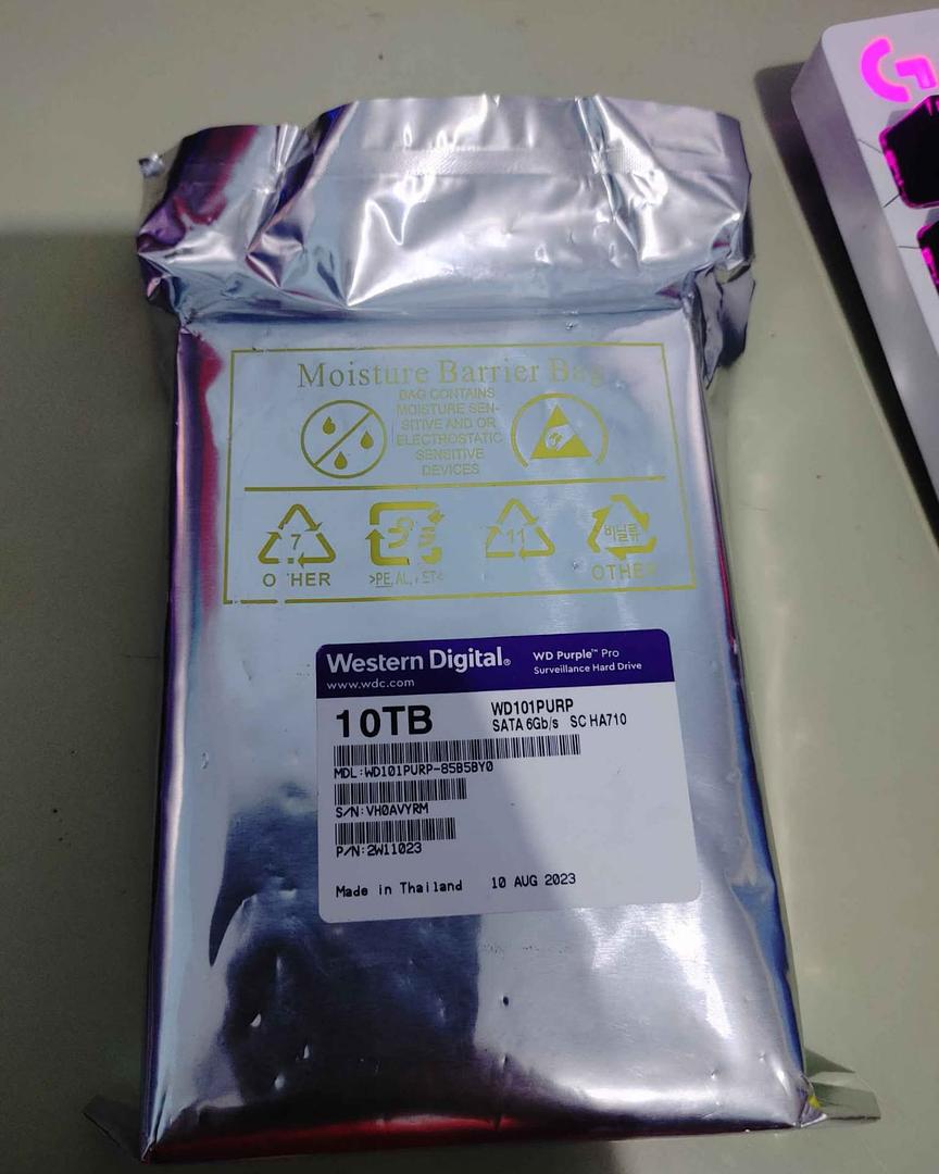 computadoras y laptops - Disco duro sata 10TB  WD  0