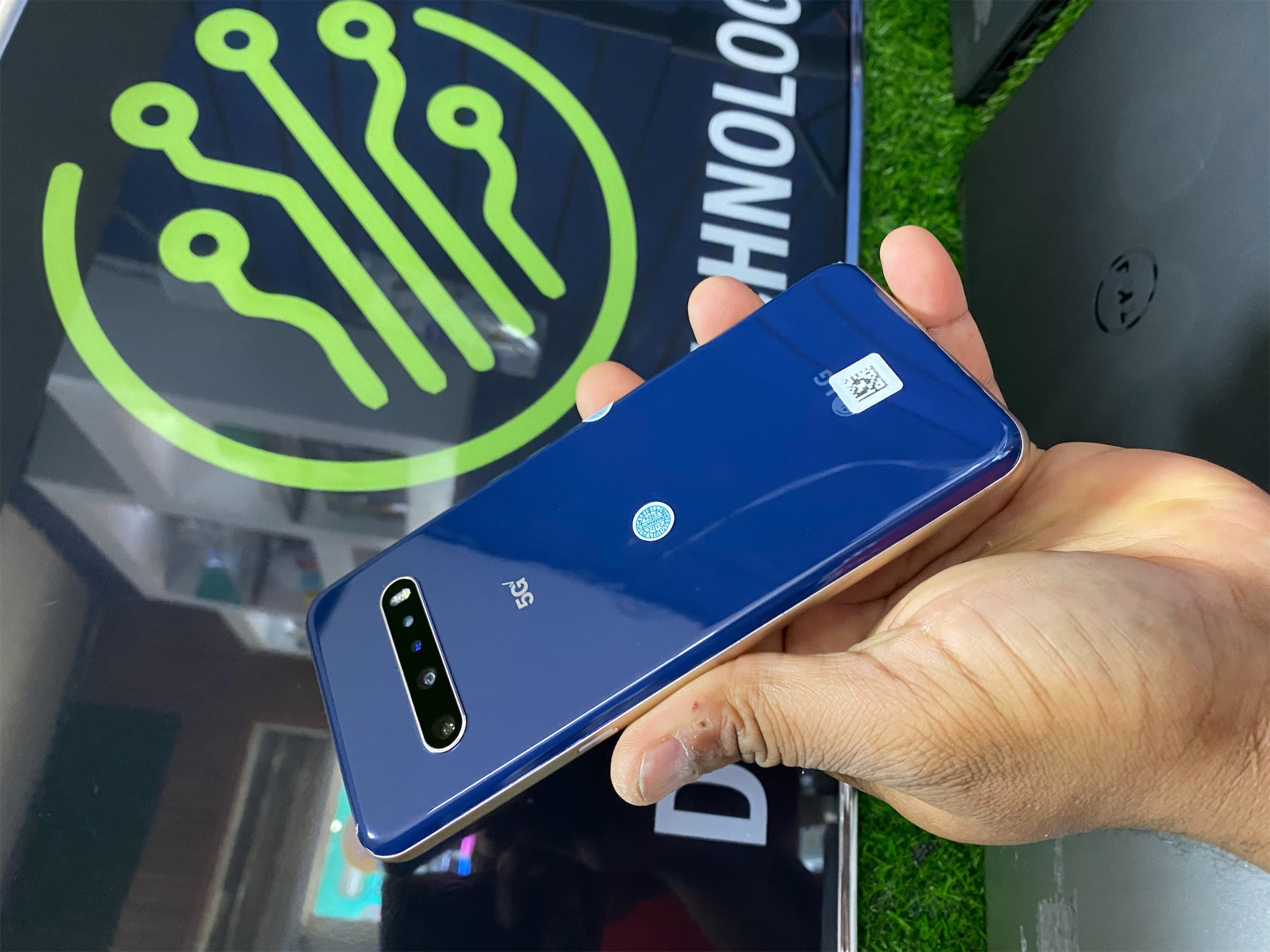 celulares y tabletas - LG V60 tuinq  4