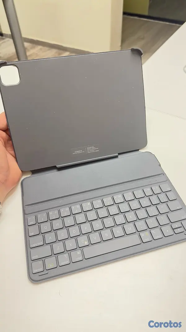 celulares y tabletas - iPad Pro 11" (3ra Gen) 128GB - Impecable con cover y teclado
 5