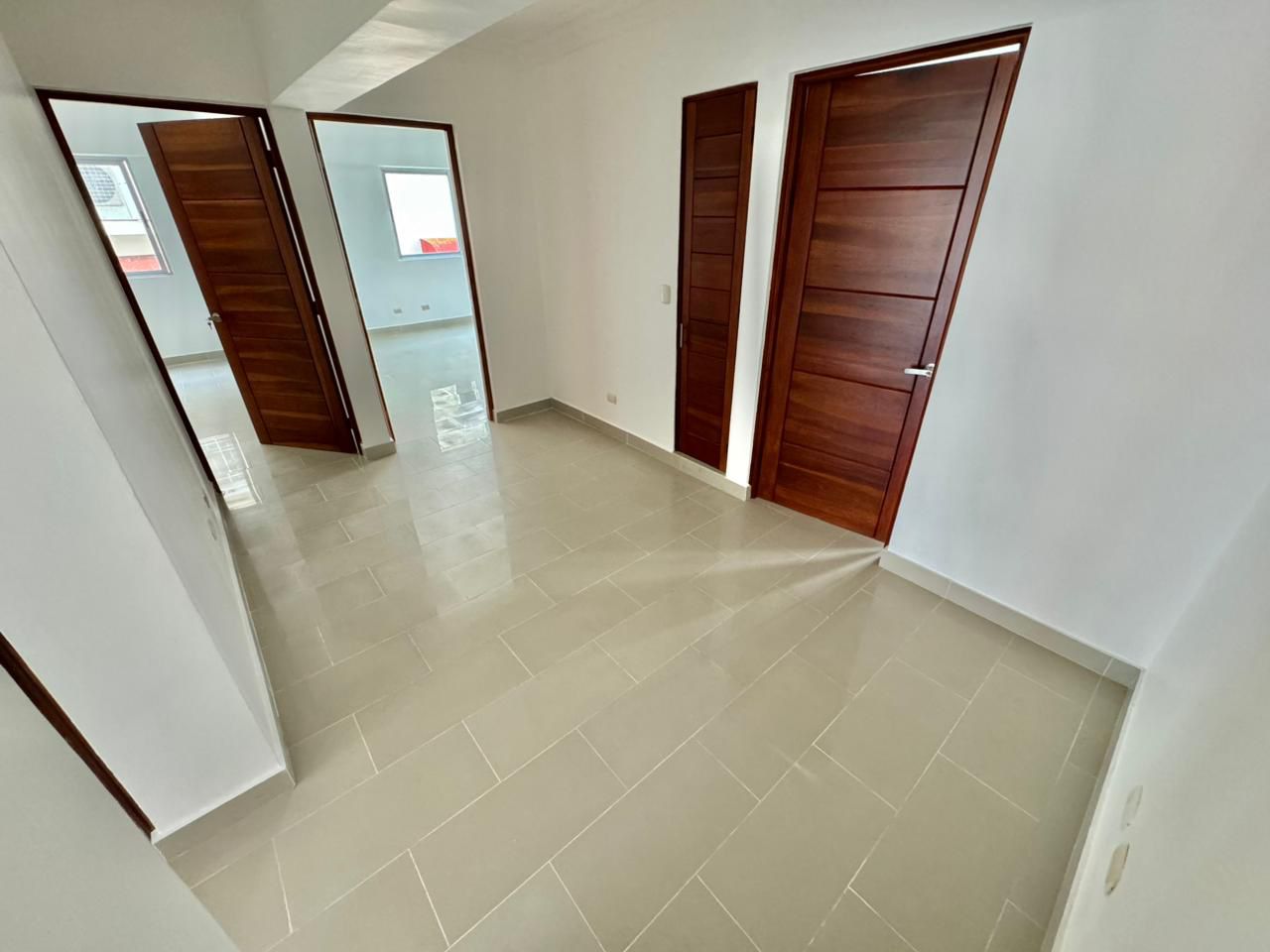 apartamentos - Apartamento en Alquiler URBANIZACIÓN REAL  4