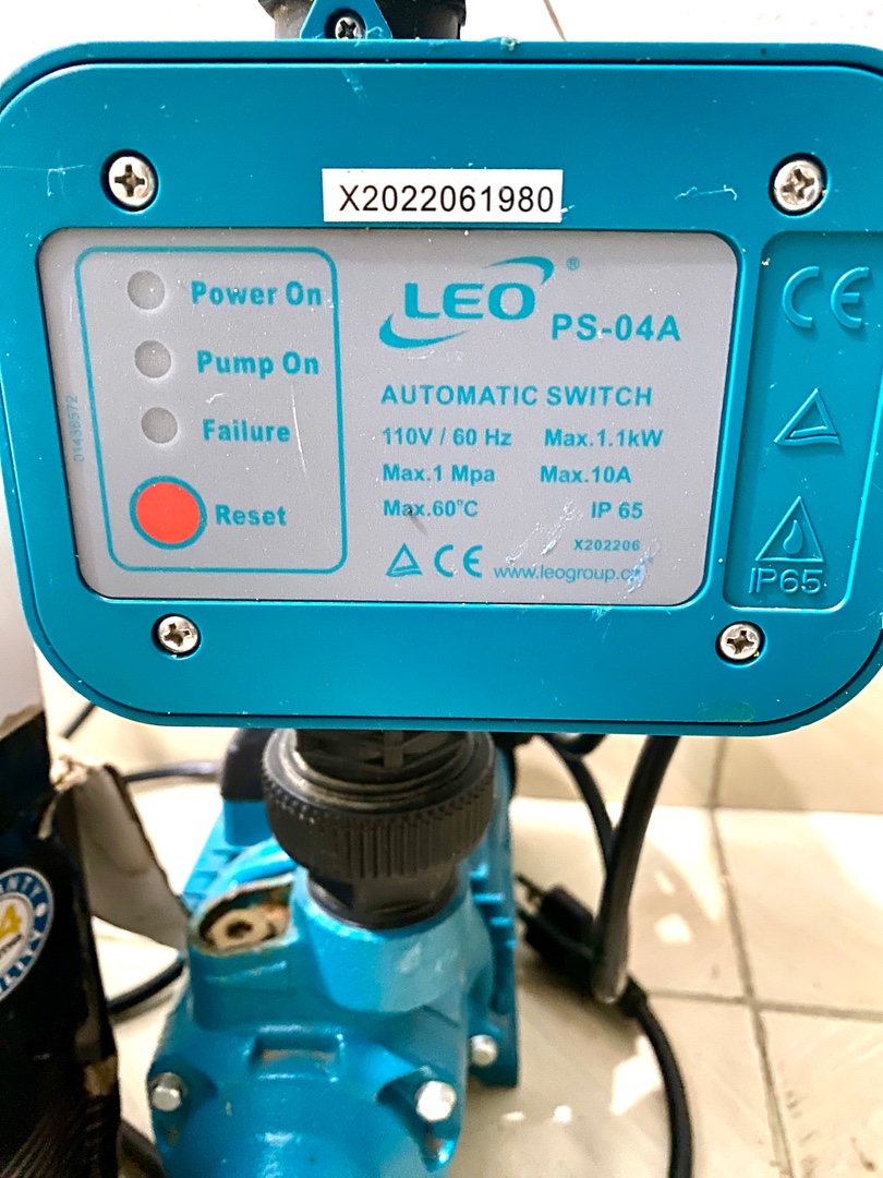 herramientas, jardines y exterior - Bomba profesional de agua marca Leo full potencia 2