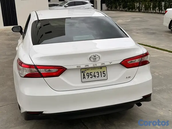carros - Toyota Camry 2018 6