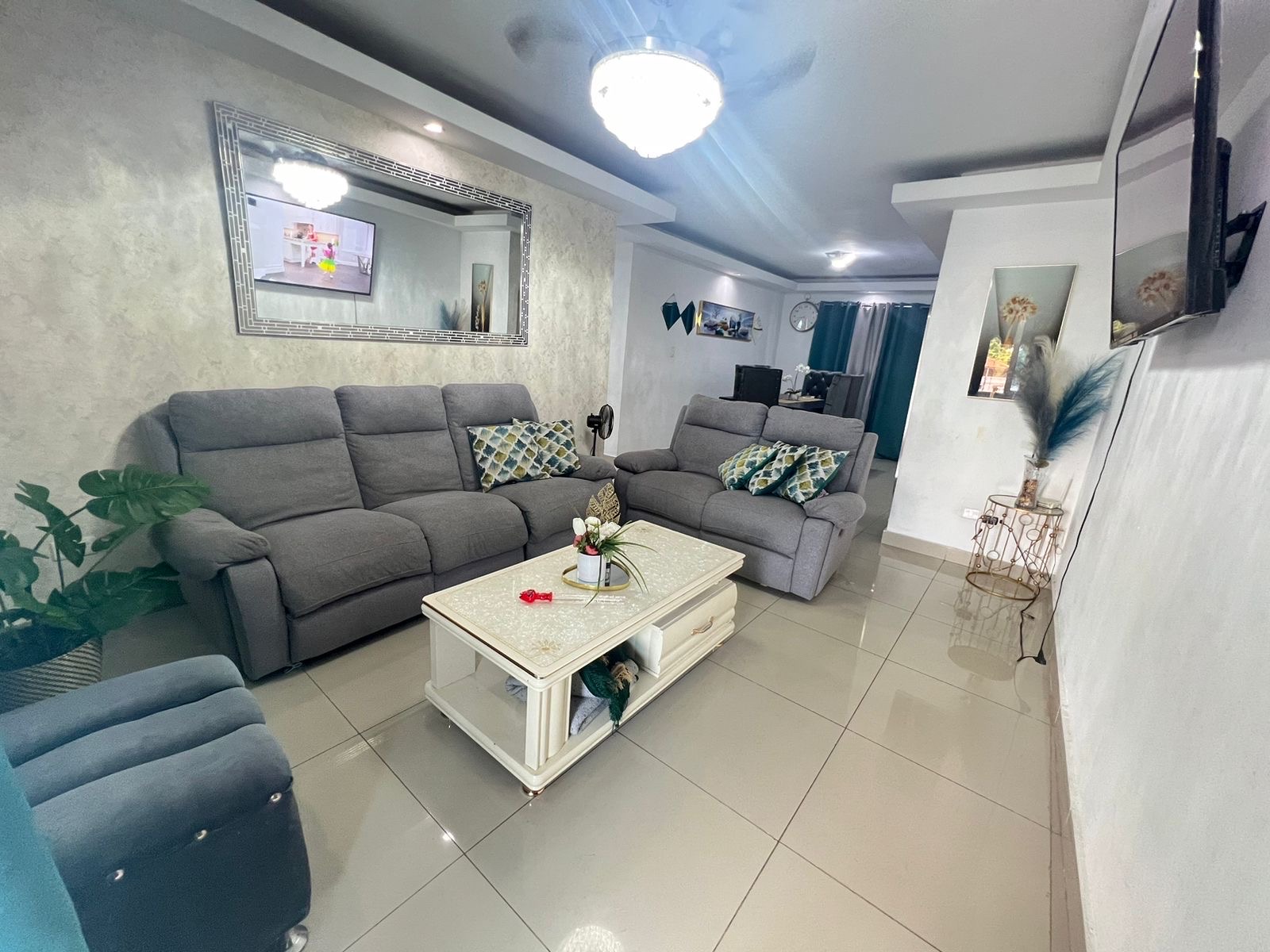 apartamentos - venta de Apartamento en Reparto los tres ojos Santo Domingo este  6