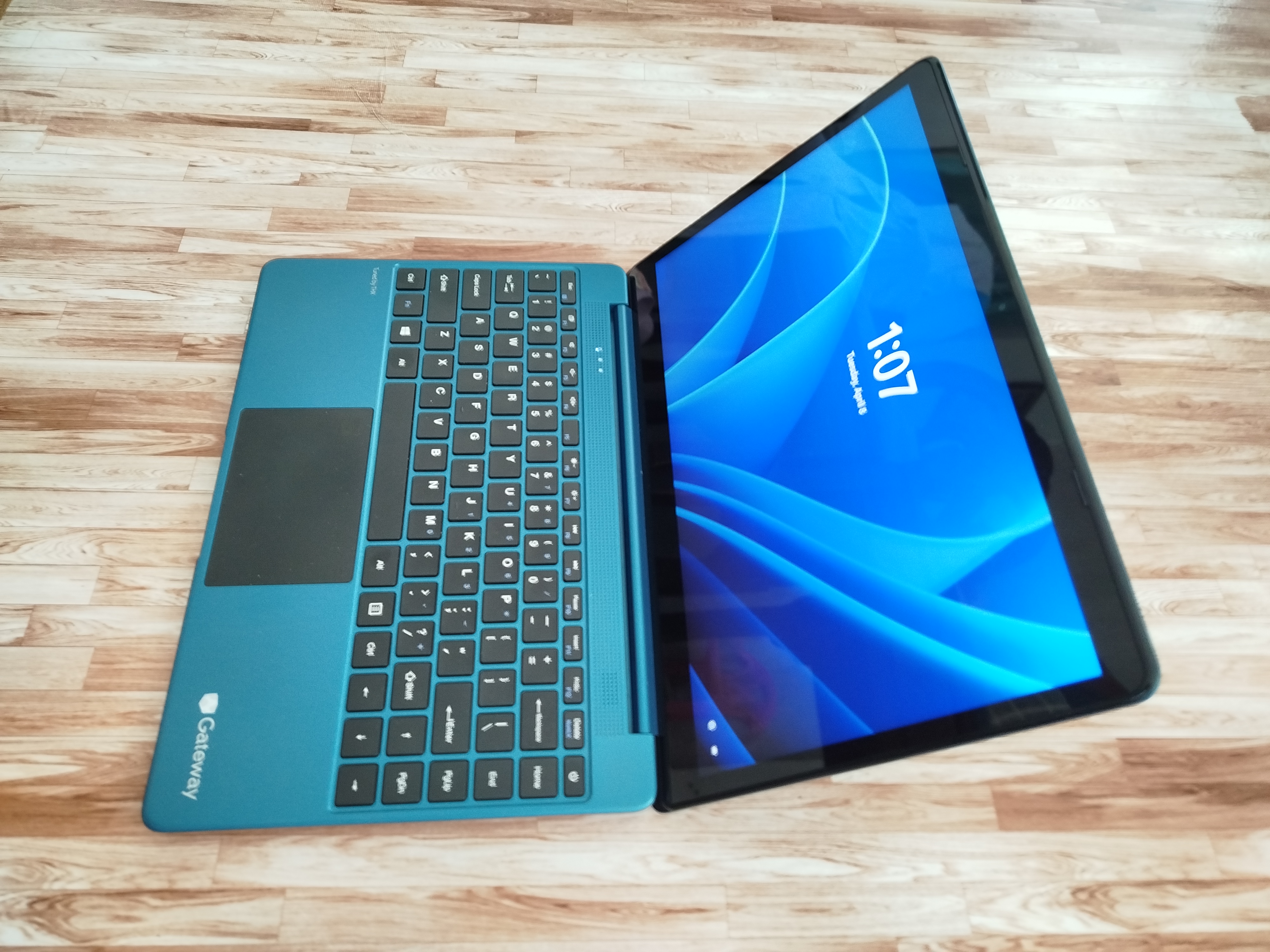 computadoras y laptops - LAPTOP i5 10ma 14¨ 256SSD  16RAM 3