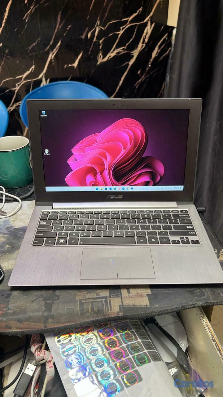 computadoras y laptops -   Ultrabook Asus UX21A/i5-3317u @1.70Ghz up 3.0 tu 1