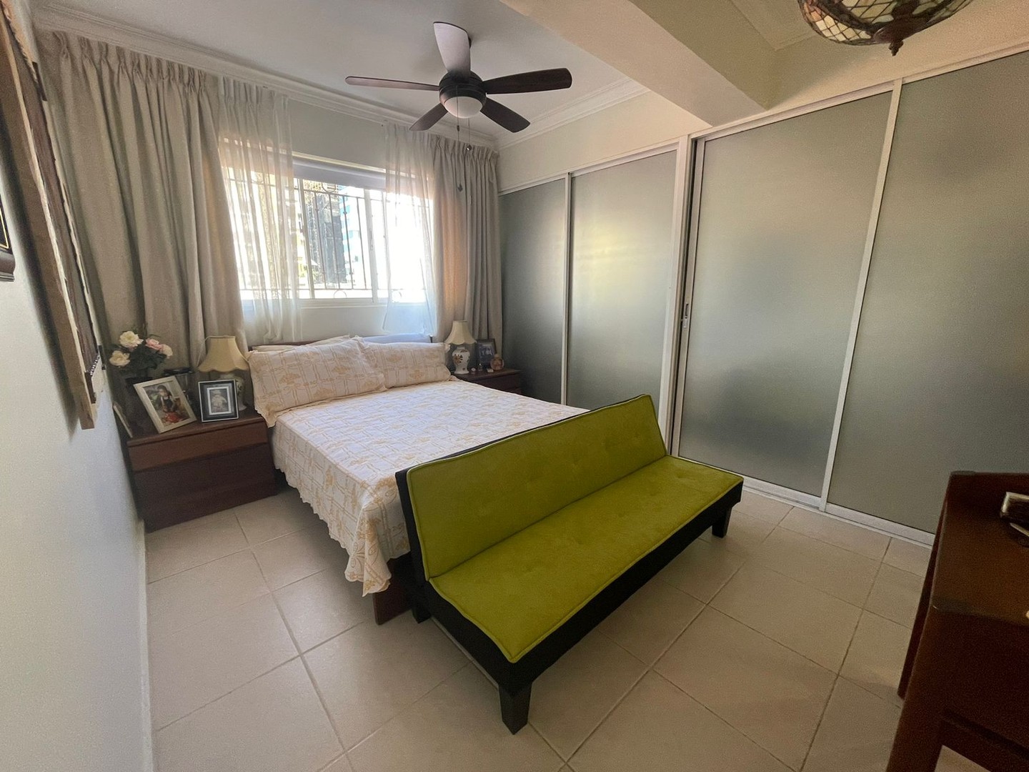 apartamentos - Vendo Clásico en La Esperilla. 
 3