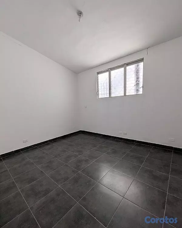 oficinas y locales comerciales - LOCAL COMERCIAL 5