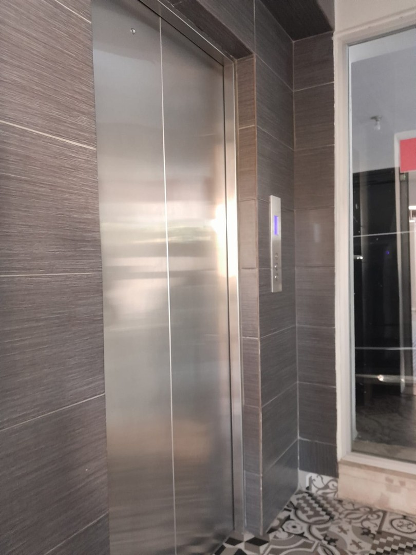 apartamentos - SE VENDE APARTAMENTO EN LA ESPERILLA/ CON 2 PARQUEOS SIN INTERMEDIARIOS  1
