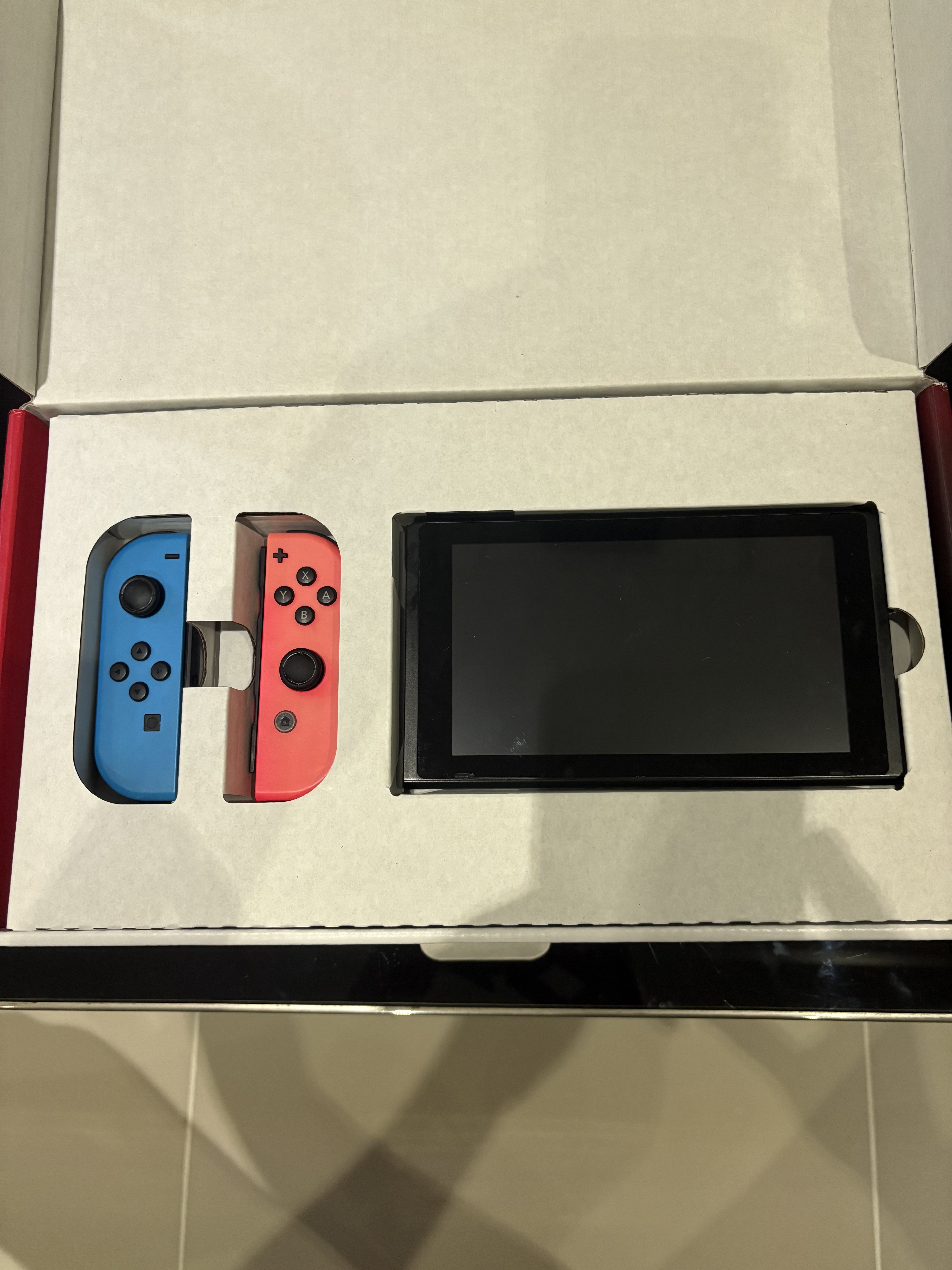 consolas y videojuegos - Nintendo Switch + Zelda breath of the wild 5