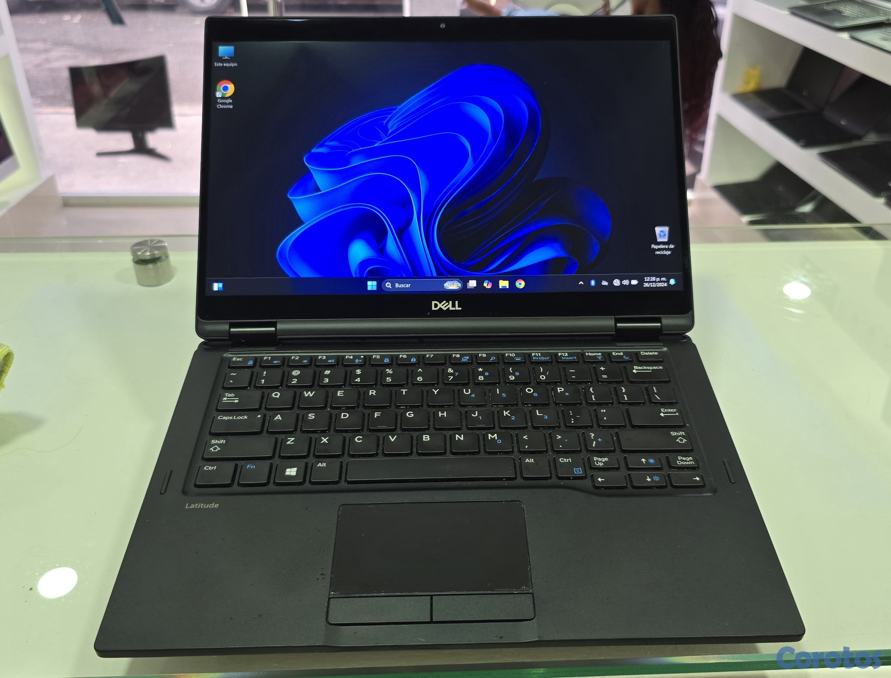 computadoras y laptops - Dell touch 13.3 Pulg Core i5 7th Gen Ram 8gb ddr4 Disco 128gb SSD Solido Wifi  1