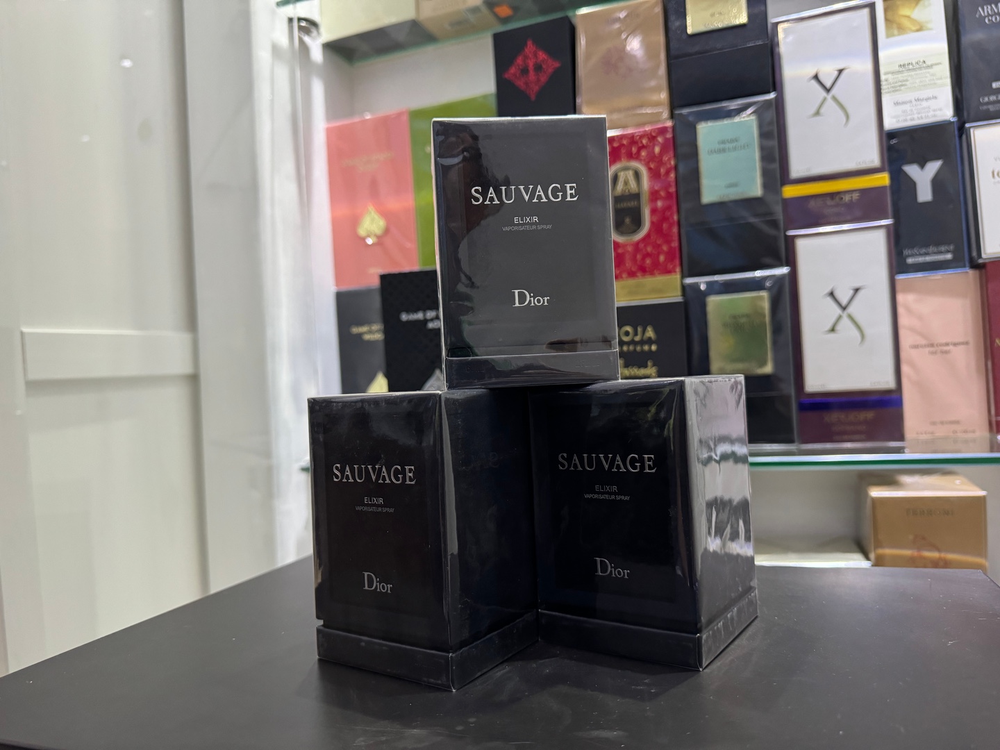 salud y belleza - Perfume Dior Sauvage Elixir 60ml Nuevos Sellados, 100% Originales, $ 11,000 NEG