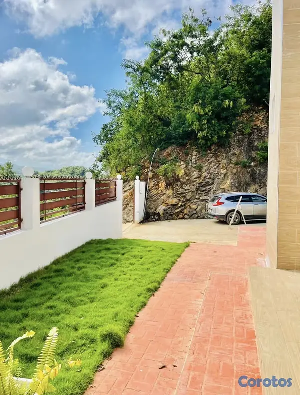 casas vacacionales y villas - Frank | Piscina y aire acondicionado A 8 min de Pl 9