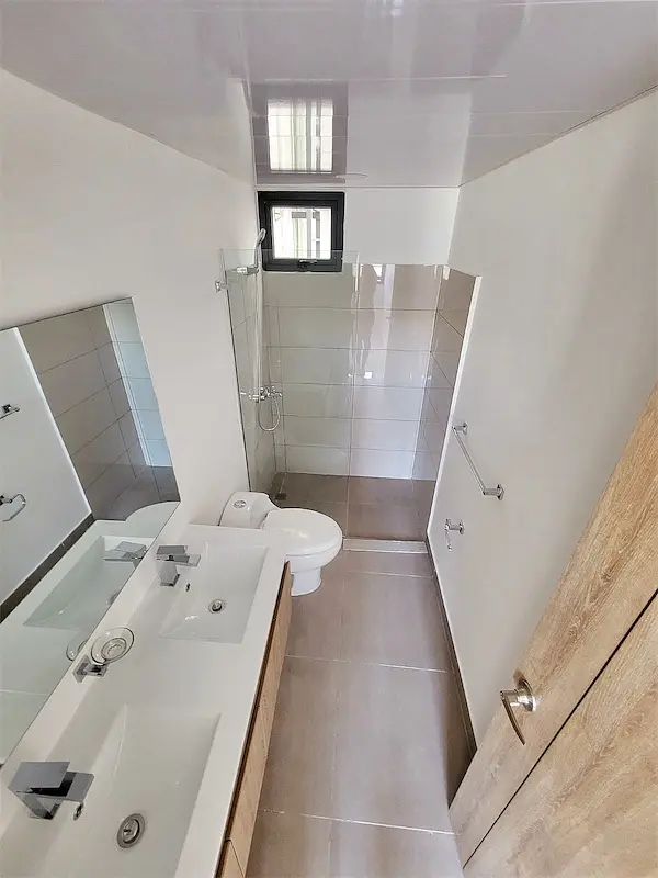 apartamentos - Segundo nivel de renta en La Hispanoamericana  9