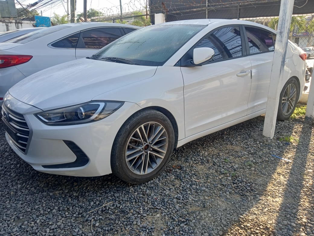 carros - HYUNDAI AVANTE 2017 BLANCO