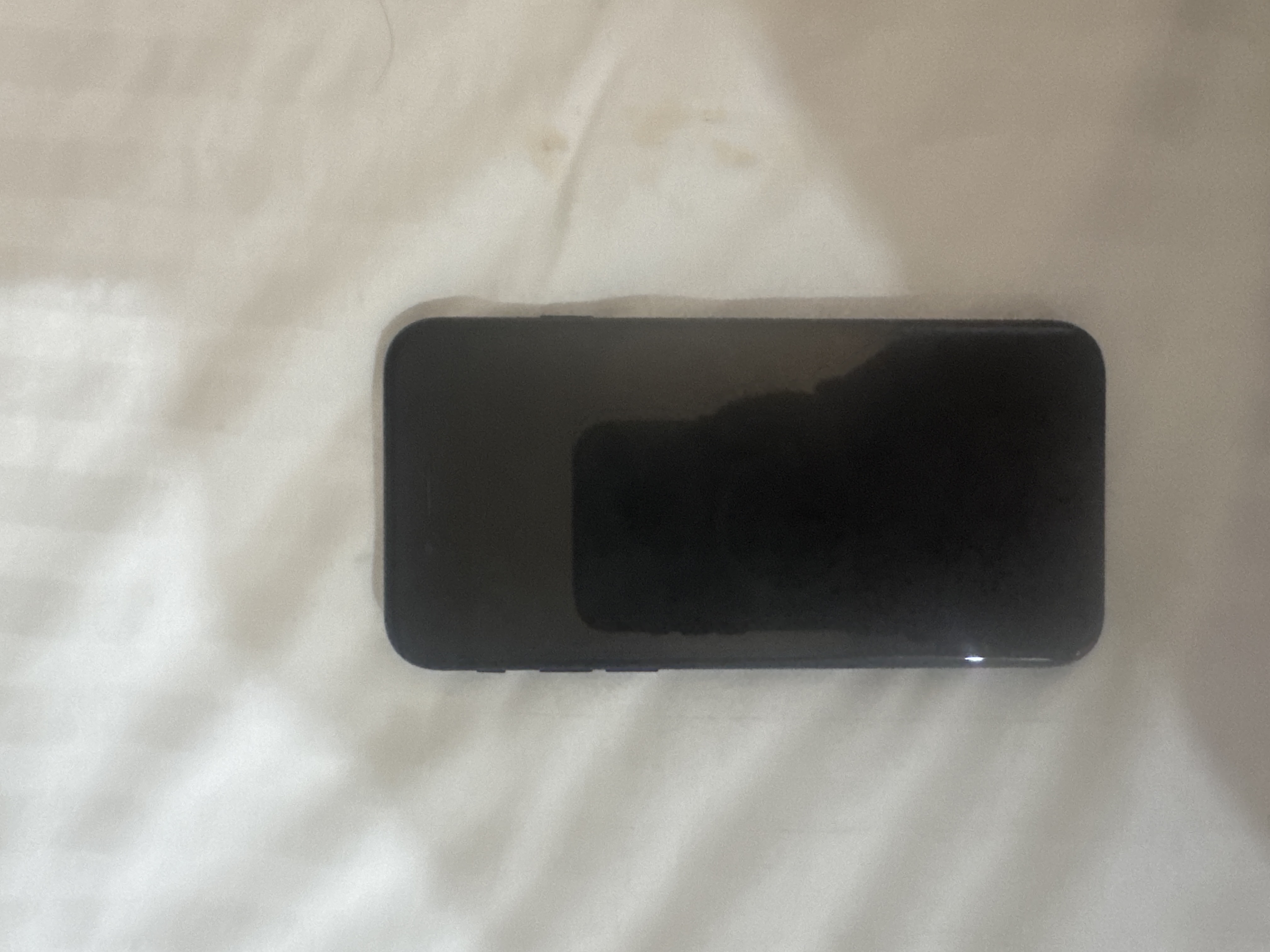 celulares y tabletas - IPhone SE black 256GB  1
