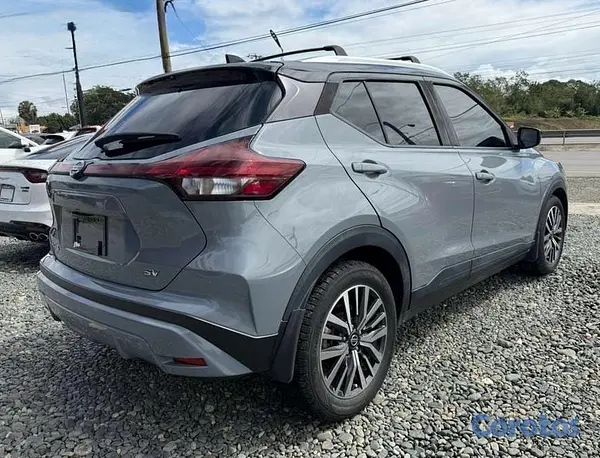 jeepetas y camionetas - Nissan Kicks SV 2021
 5