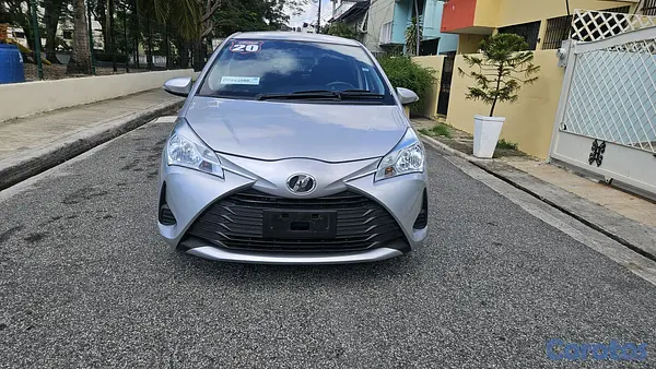carros - Toyota vitz 2020 nuevo 4