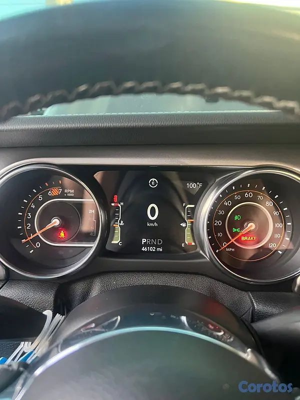 jeepetas y camionetas - Jeep Sahara 2021 17