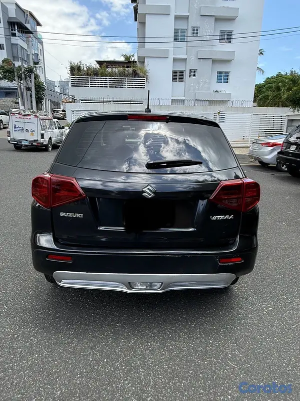 jeepetas y camionetas - Suzuki vitara gl 2022 3
