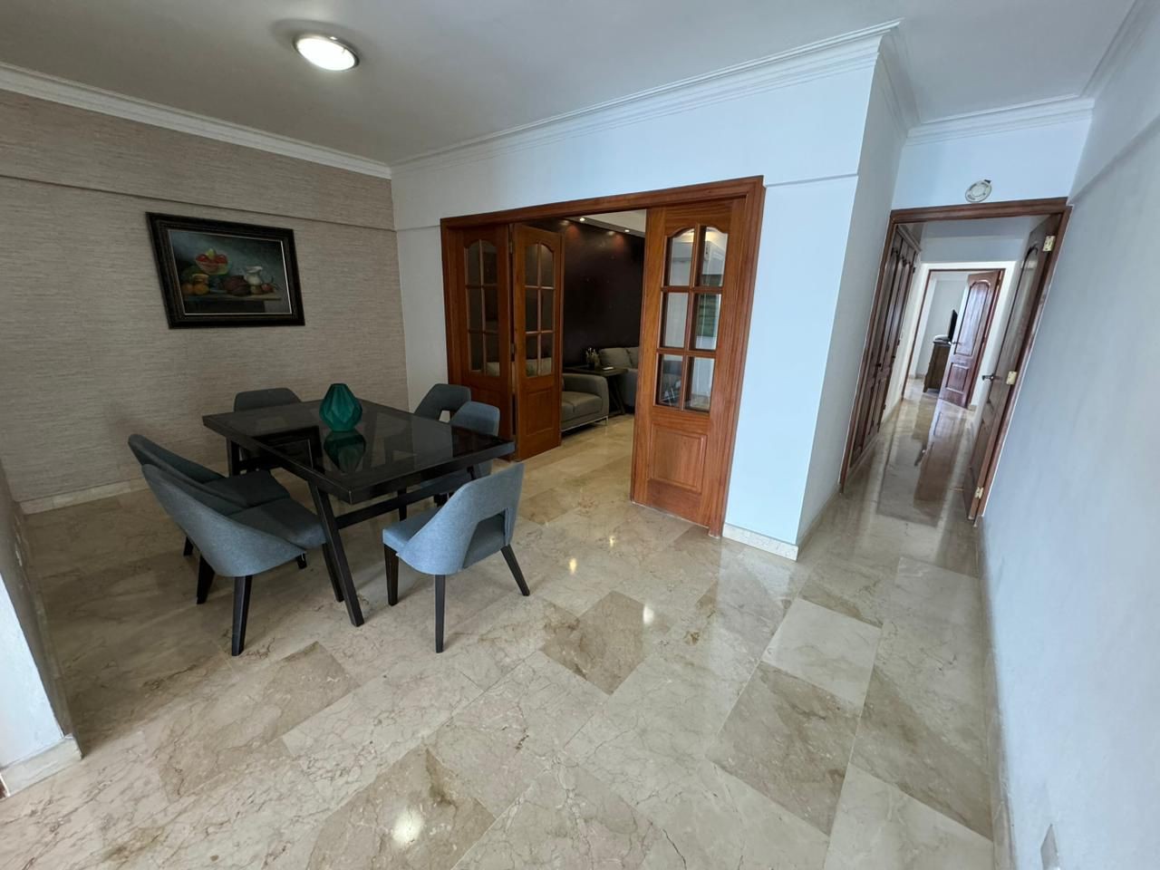 apartamentos - Apartamento en Venta
PIANTINI
USD 265,000.00
Mantenimiento: 12,000.00
210mst
 2