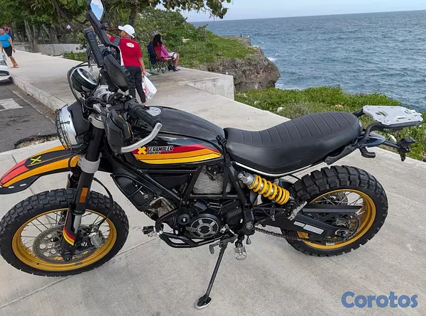 motores y pasolas - Unica en el país: Ducati Scrambler Desert Sled Bla 3