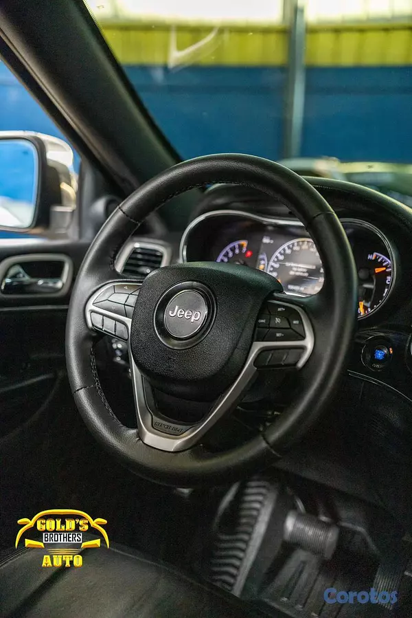 jeepetas y camionetas - Jeep Grand Cherokee Limited 4x4 2019 8
