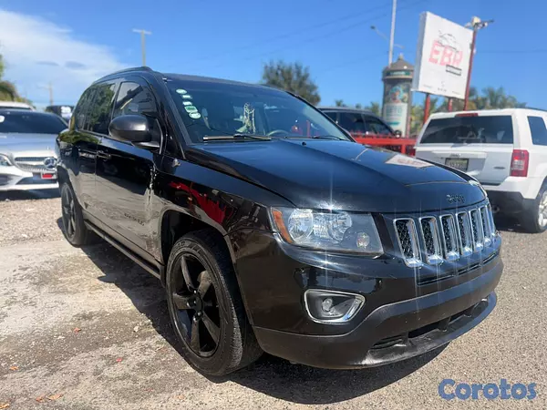 jeepetas y camionetas - Jeep Compass Latitude 2015 3
