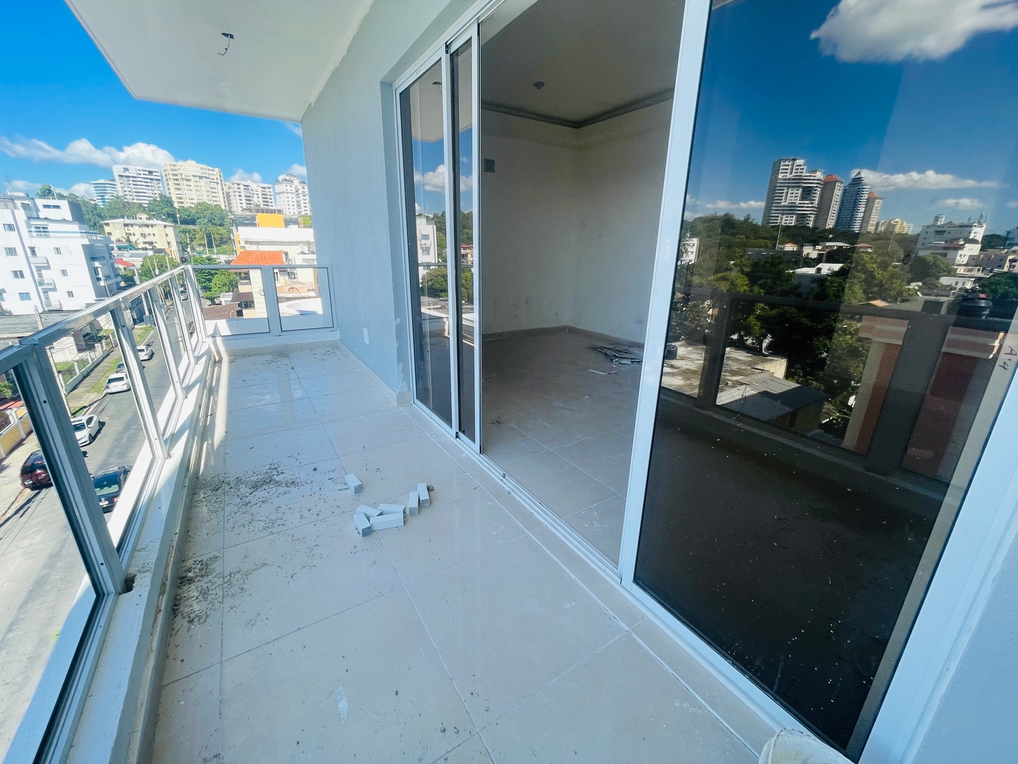 apartamentos - Apartamento en la Avenida independencia en Buenos Aires del Mirador 1
