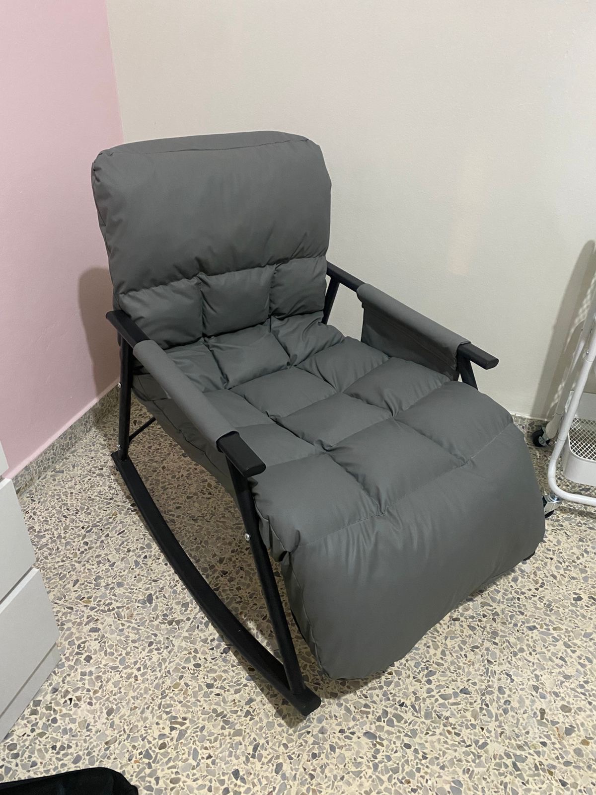 muebles y colchones - Mecedora para guardería 0