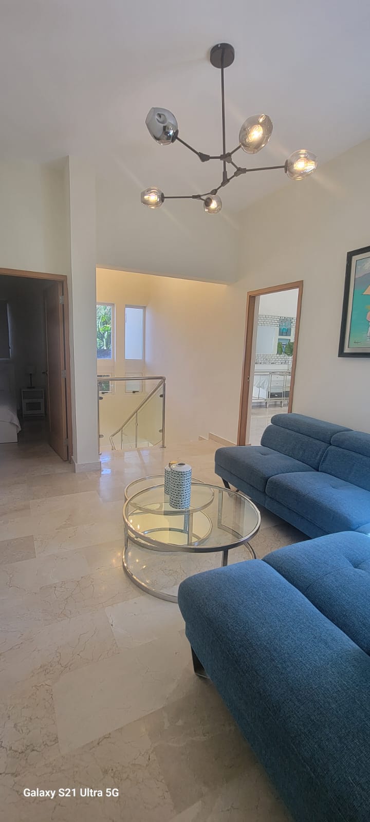 casas vacacionales y villas - Villa de 2 Niveles con 4 Habitaciones En Metro 8