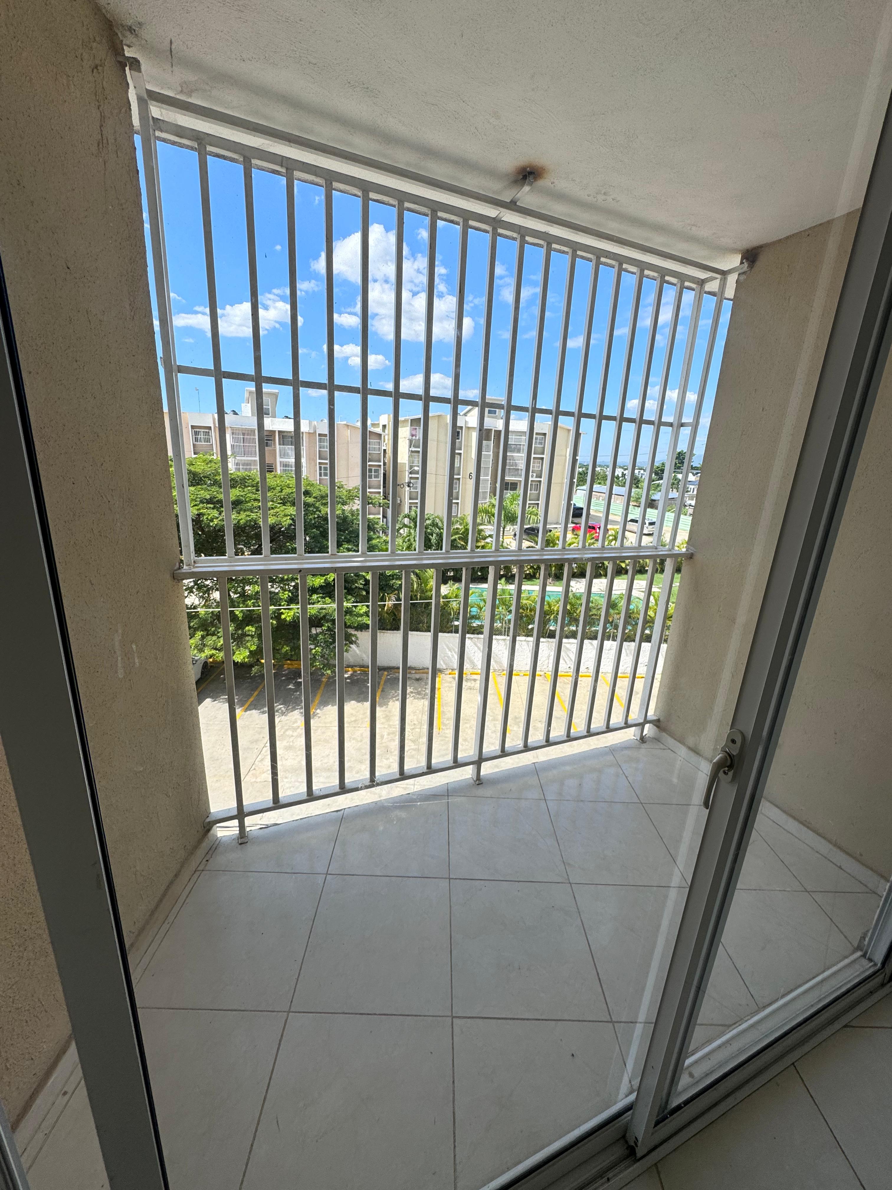 apartamentos - APARTAMENTO EN COLINAS DE GURABO EN VENTA. 2