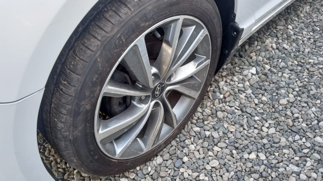 carros - HYUNDAI SONATA 2017 BLANCO RECIEN IMPORTADO. 2