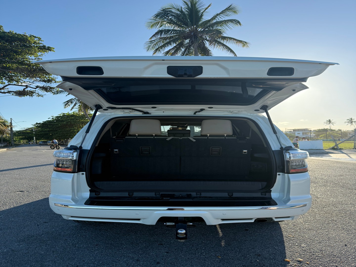 jeepetas y camionetas - 🚙 TOYOTA 4RUNNER LIMITED 4X4 – AÑO 2020 (Americana) 5