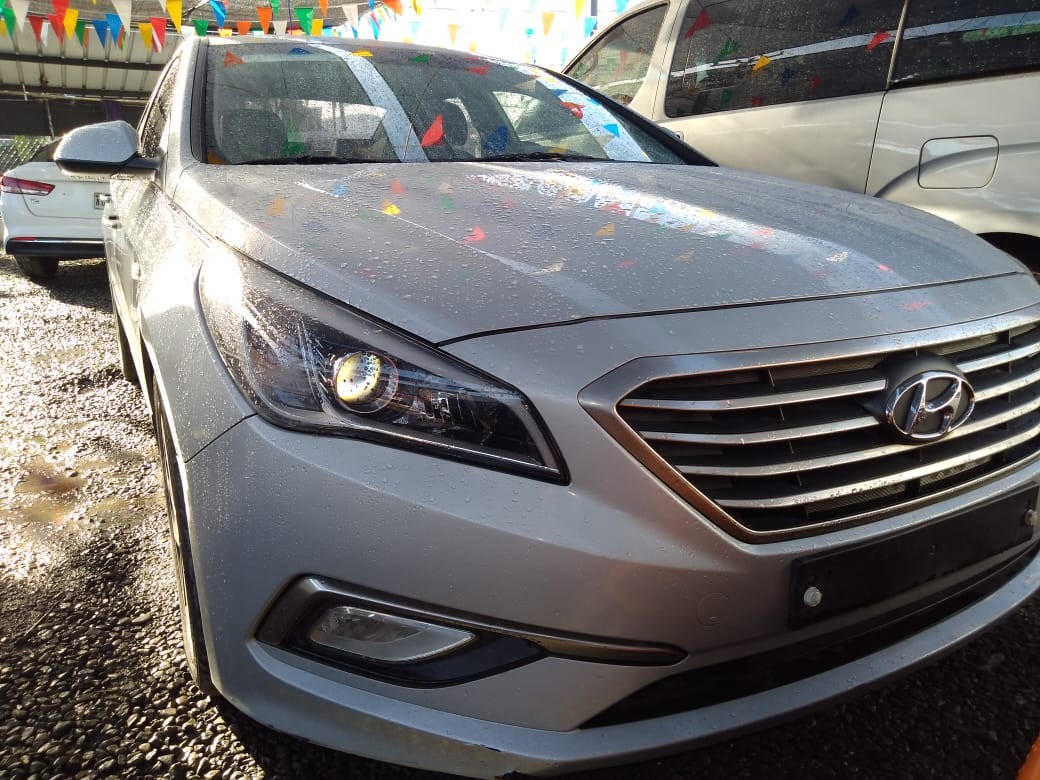 carros - HYUNDAI SONATA 2019 GRIS 1
