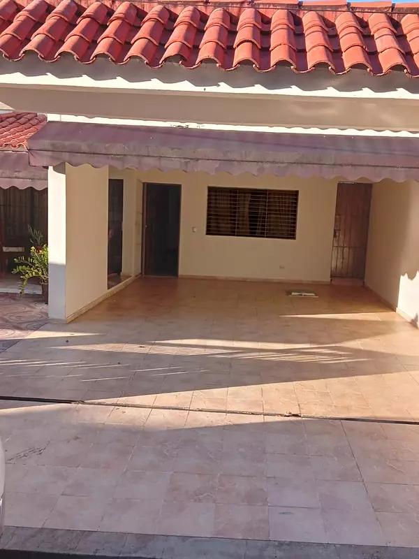 casas - VENTA DE CASA EN LOS JARDINES  3