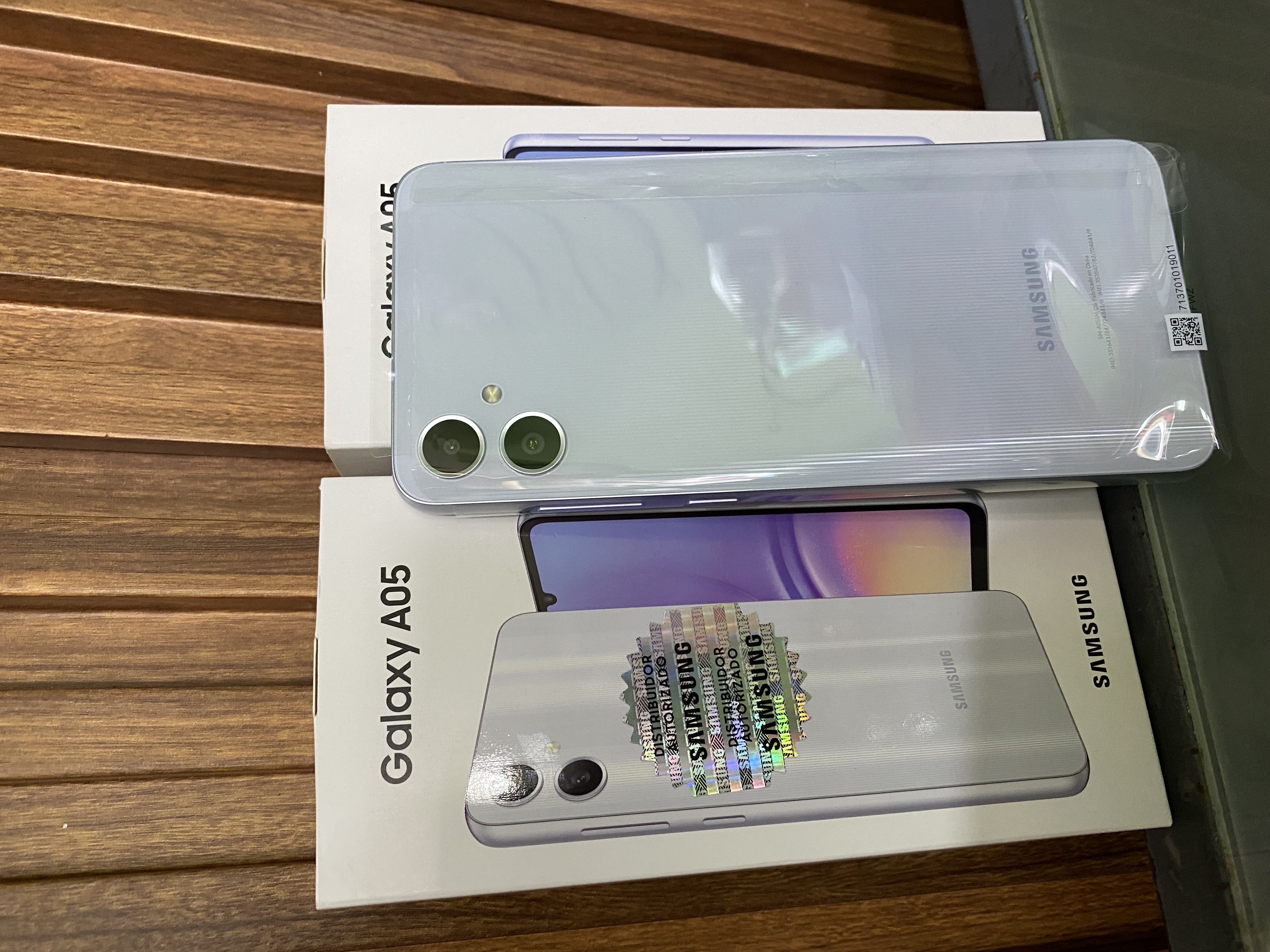 celulares y tabletas - Samsung Galaxy A05 128GB  2