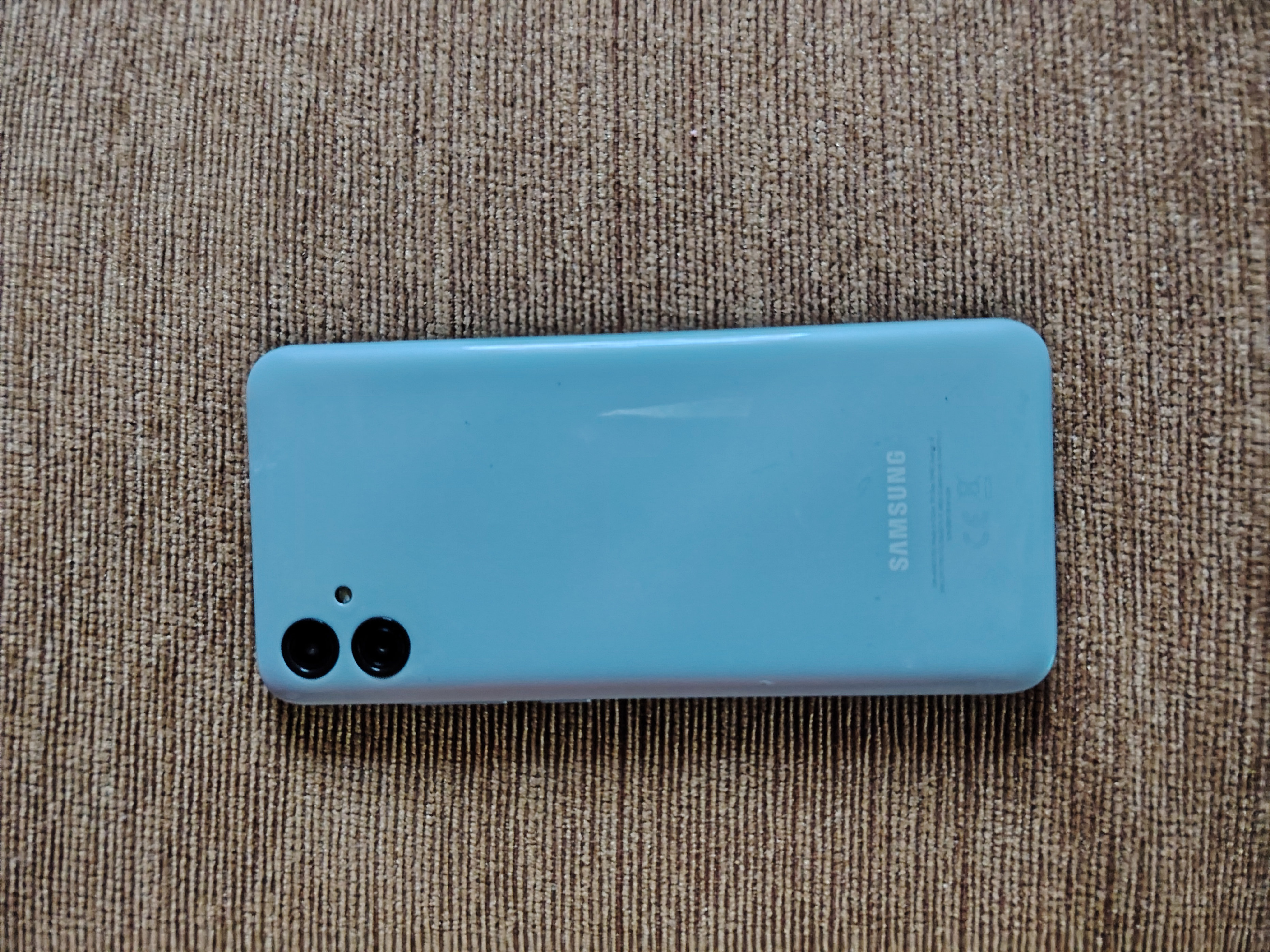 celulares y tabletas - Celular Samsung A04
32 GB
