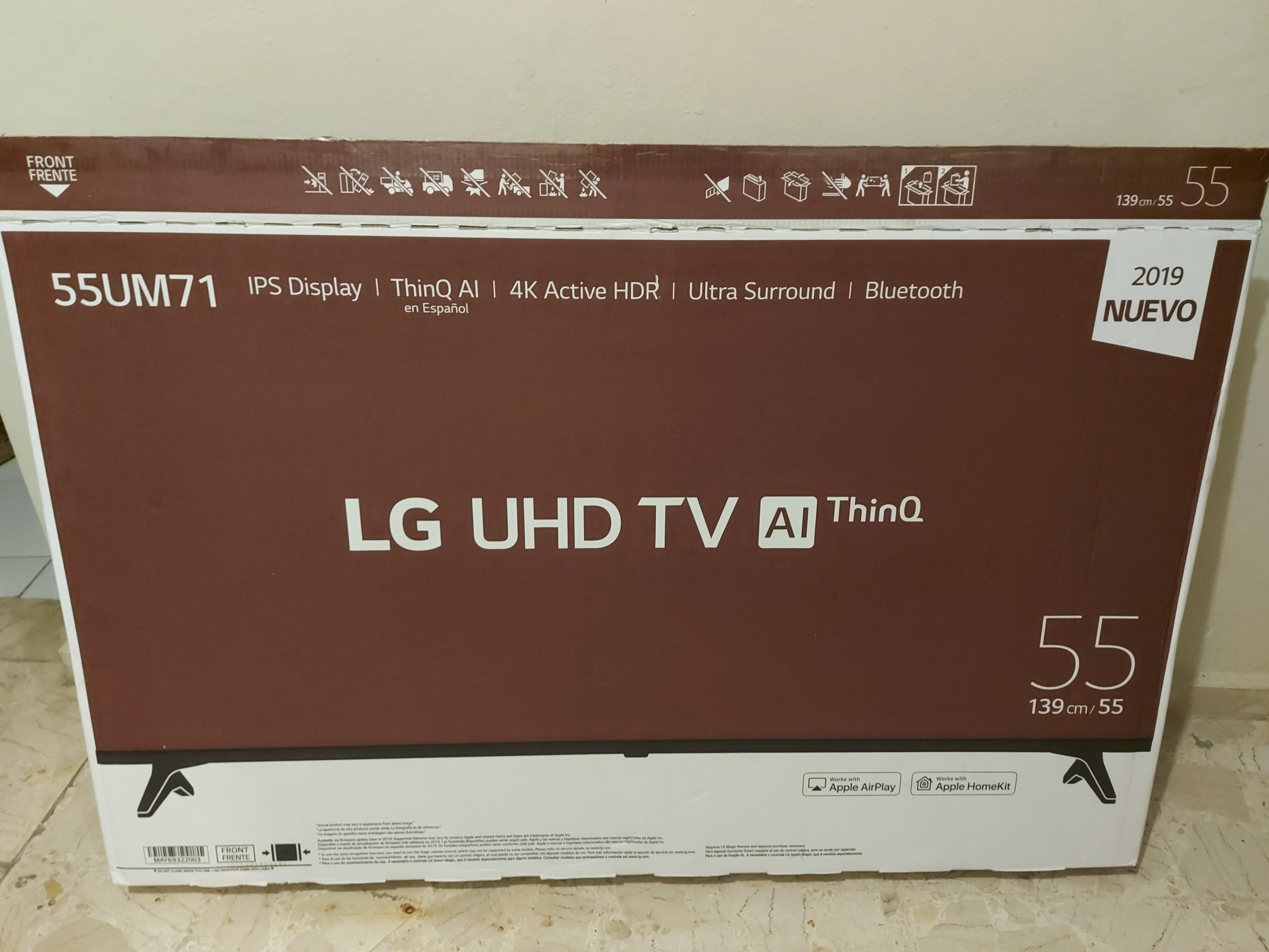 tv -  LG 55UM71.