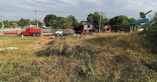solares y terrenos - RENTO TERRENO COMERCIAL EN LA 27 DE FEBRERO PONTEZUELA SANTIAGO 3