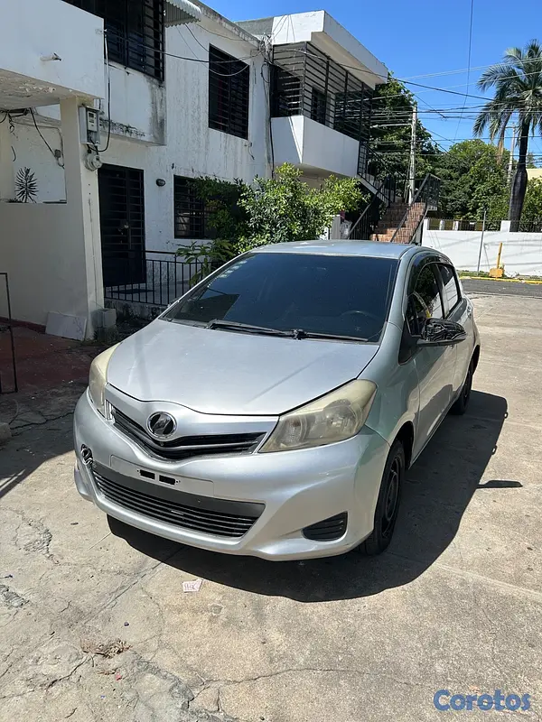 carros - Toyota vitz 2013 4 cilindros 5