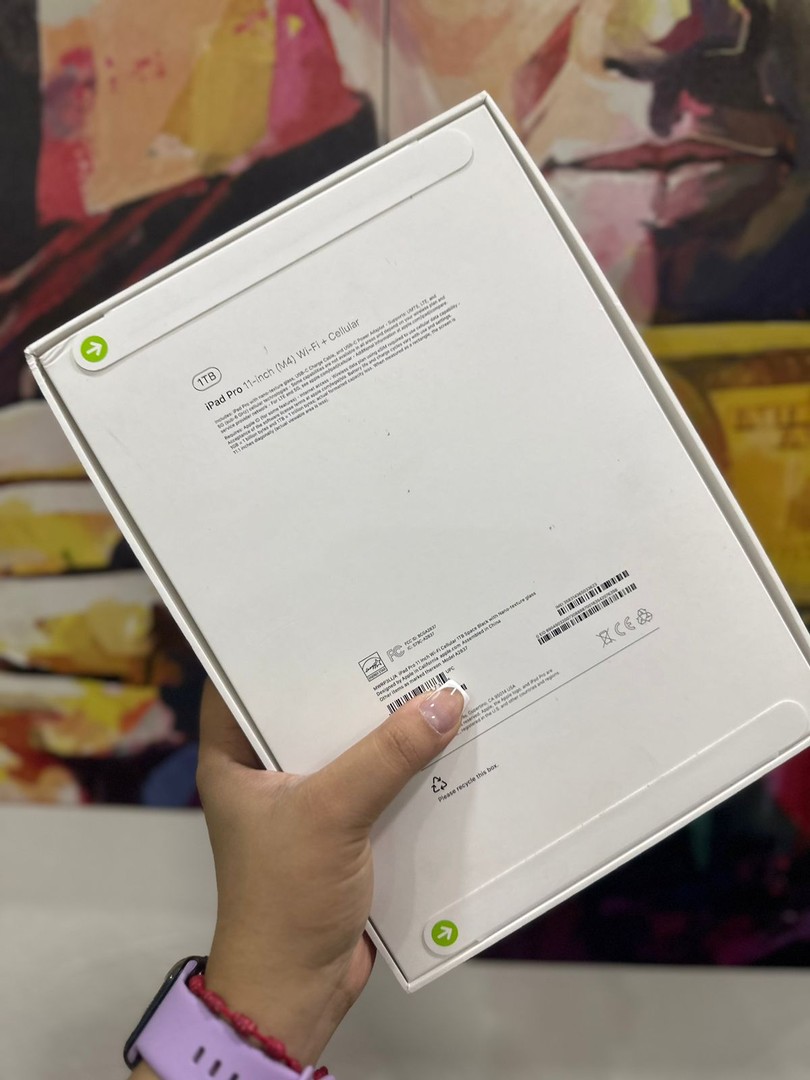 celulares y tabletas - IPAD PRO 11-INCH 1TB CHIP M4 PARA USO WIFI SELLADA SPACE BLACK  3