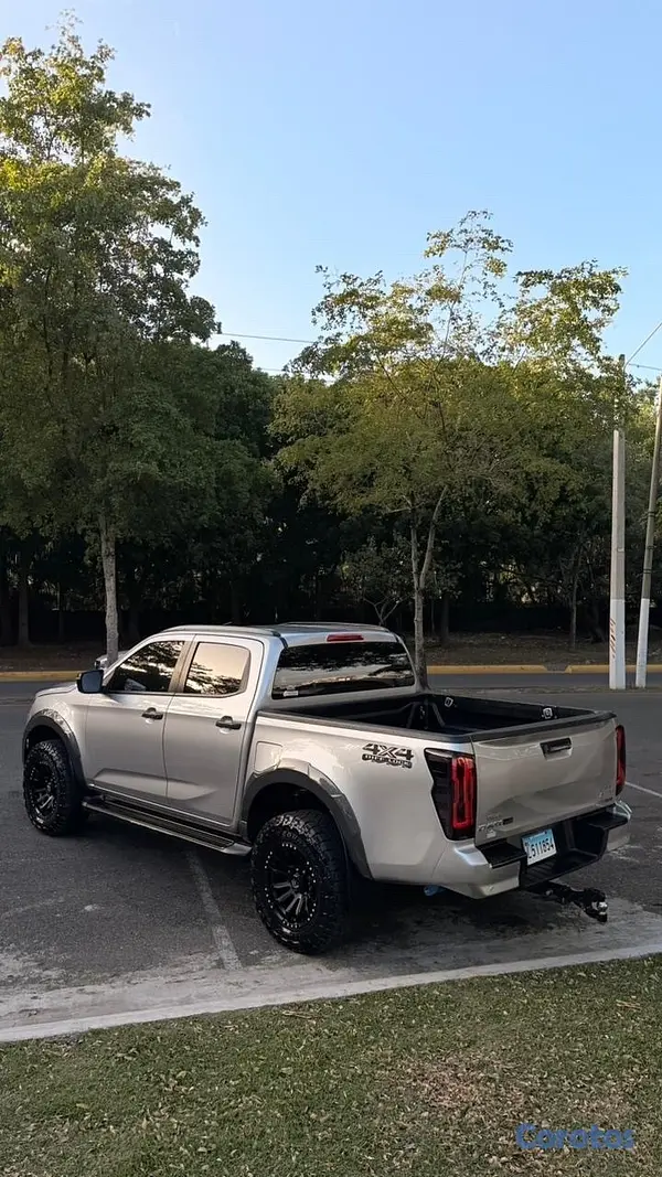 jeepetas y camionetas - Isuzu Dmax 2025 11