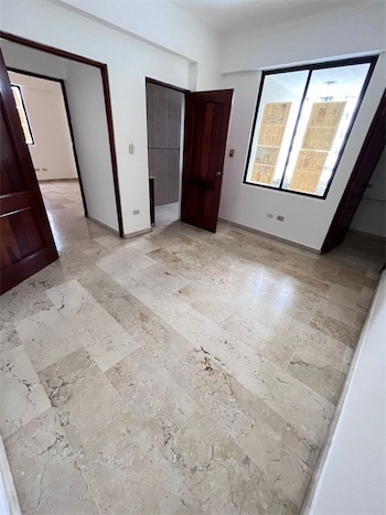 apartamentos - Venta de apartamento con 250mts en Naco Distrito Nacional piso 3  3