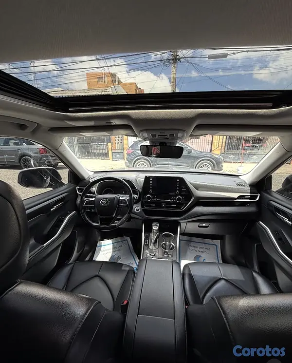 jeepetas y camionetas - Toyota Highlander XLE 2020 2