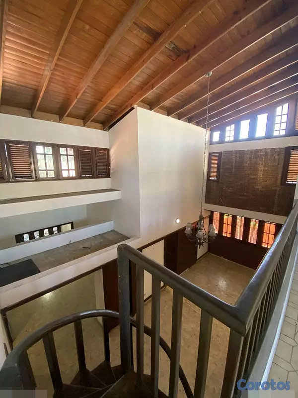casas - Alquilo Casa amplia en La Castellana  18