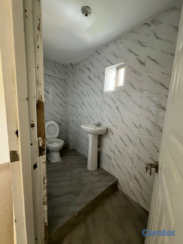 oficinas y locales comerciales - Almacen en renta proximo a haina 5