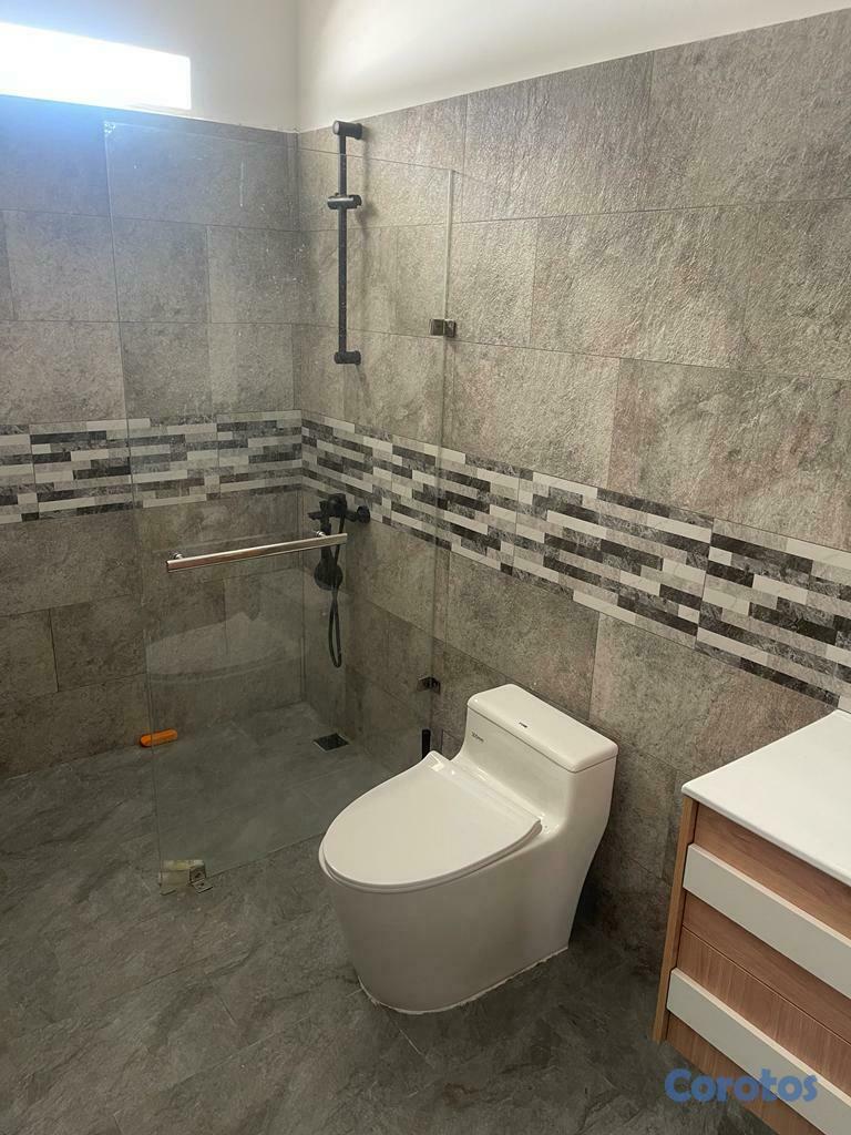 casas vacacionales y villas - 🏡 Hermosa Villa en Venta en Juan Dolio, Guayacanes 6